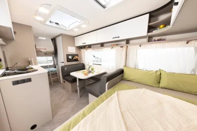 Dethleffs C-GO 495 QSK Innenraum