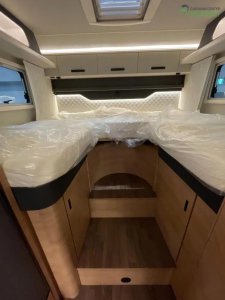 Knaus L!VE WAVE 700 MEG Heckbetten